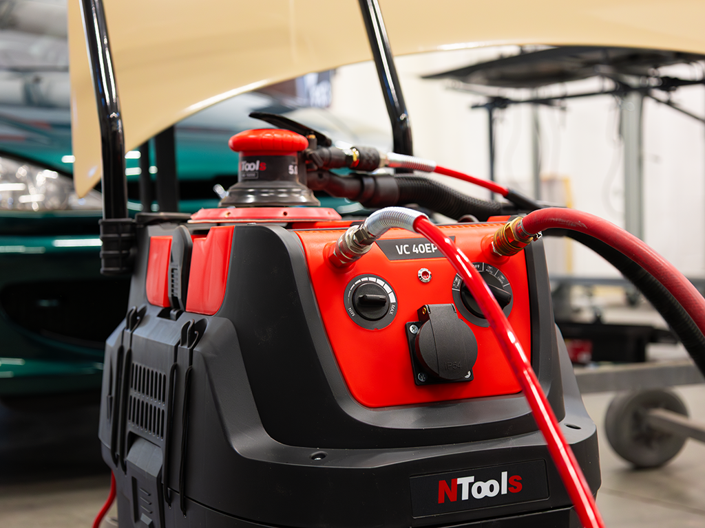NTools VC 40EP - Odsysacz pyłów z automatem włączeniowym elektryczno-pneumatycznym | 1600W | wąż 2w1 5m | 40L