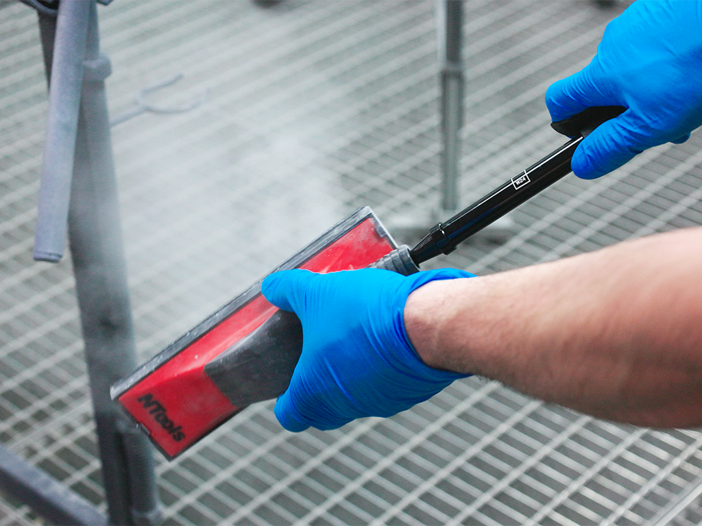 W24 BlackJet - W24 BlackJet - przyrząd do przedmuchiwania 